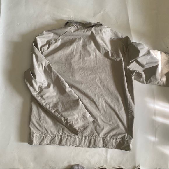 Beige Gap Jacket - Picture 3 of 5